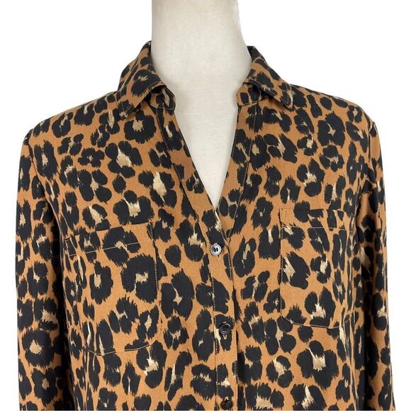 Talbots V-Neck Long Sleeve Leopard Print Button Down Blouse Popover Top Medium P - Picture 2 of 14